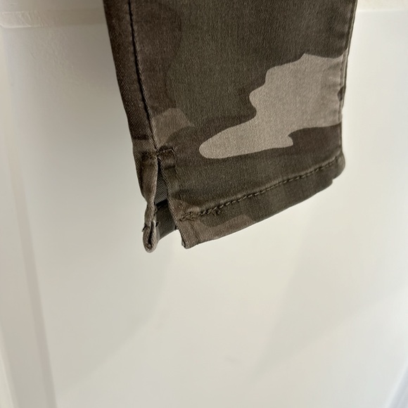 Wit & Wisdom Ab Solution Ankle Skinny Jeans - Picture 4 of 6